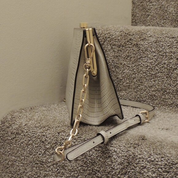 Donna Karan New York Ivory Faux Lizard Clutch Crossbody Gold Chain Bag - Picture 3 of 9